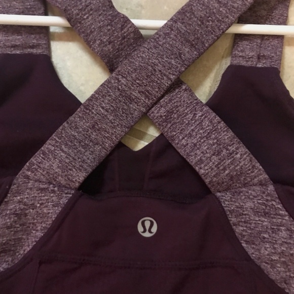 Lululemon Tank Top Burgundy Support Cross Back Thick Straps Sz 4 no pads - Picture 6 of 6